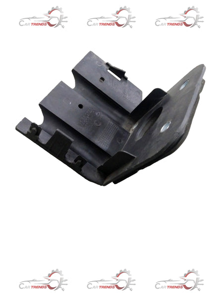 Chevrolet Optra transmission control module bracket for automatic transmission, part number J96550533, made by General Motors.