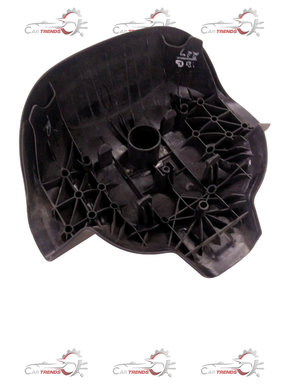 General Motors Chevrolet Tavera steering wheel assembly with mounting components, shown from two angles.