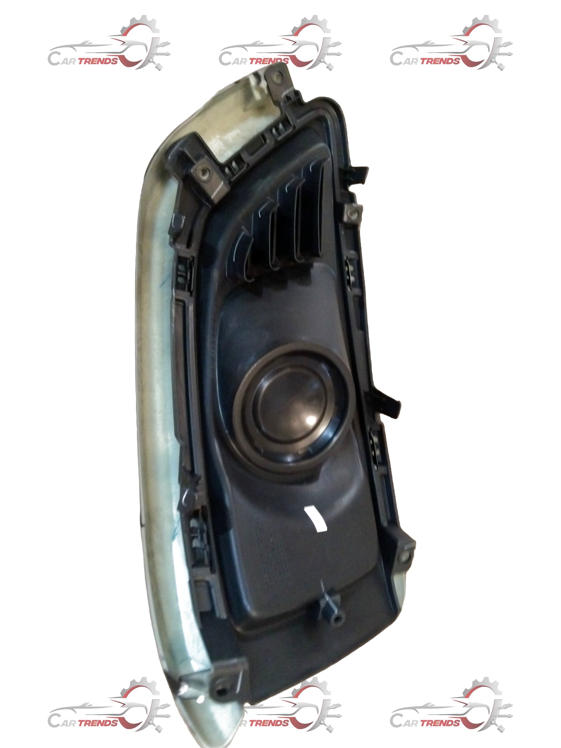 Maruti Suzuki BEZEL, FRONT FOG LAMP, R  71750m82r00n1v - Left view