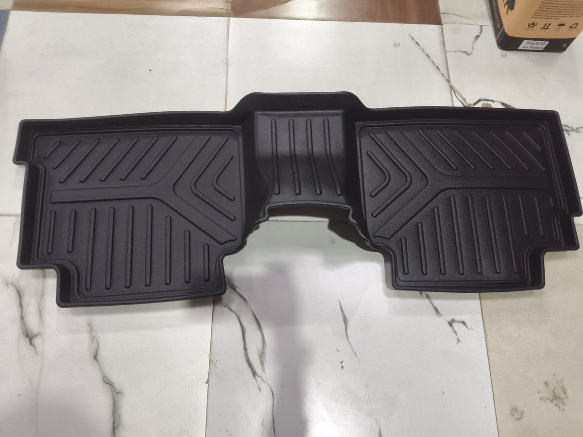 Hyundai LIFELONG FLOOR MATS SELTOS 2026 GLlM117 - Left view