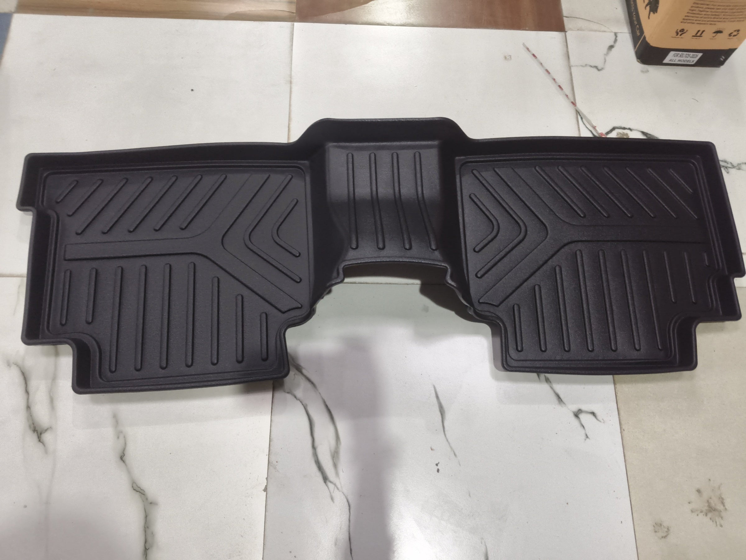 Hyundai LIFELONG FLOOR MATS SELTOS 2026 GLlM117 - Left view