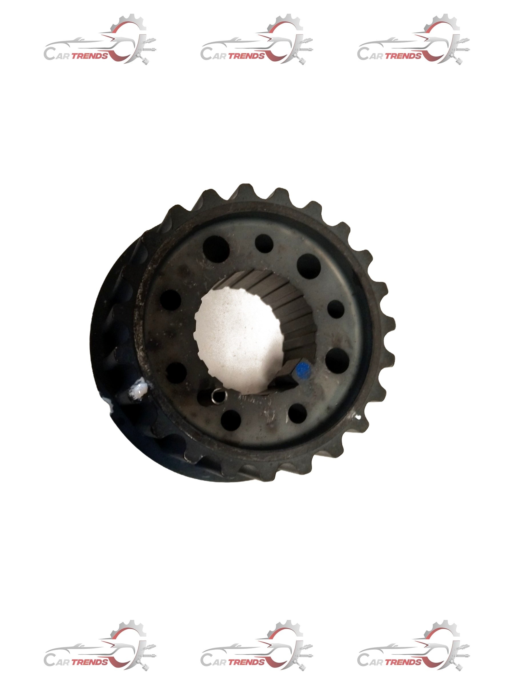 Hyundai sprocket crankshaft for I10, I20, Creta, and Verna models, shown in a close-up view of the metal component.