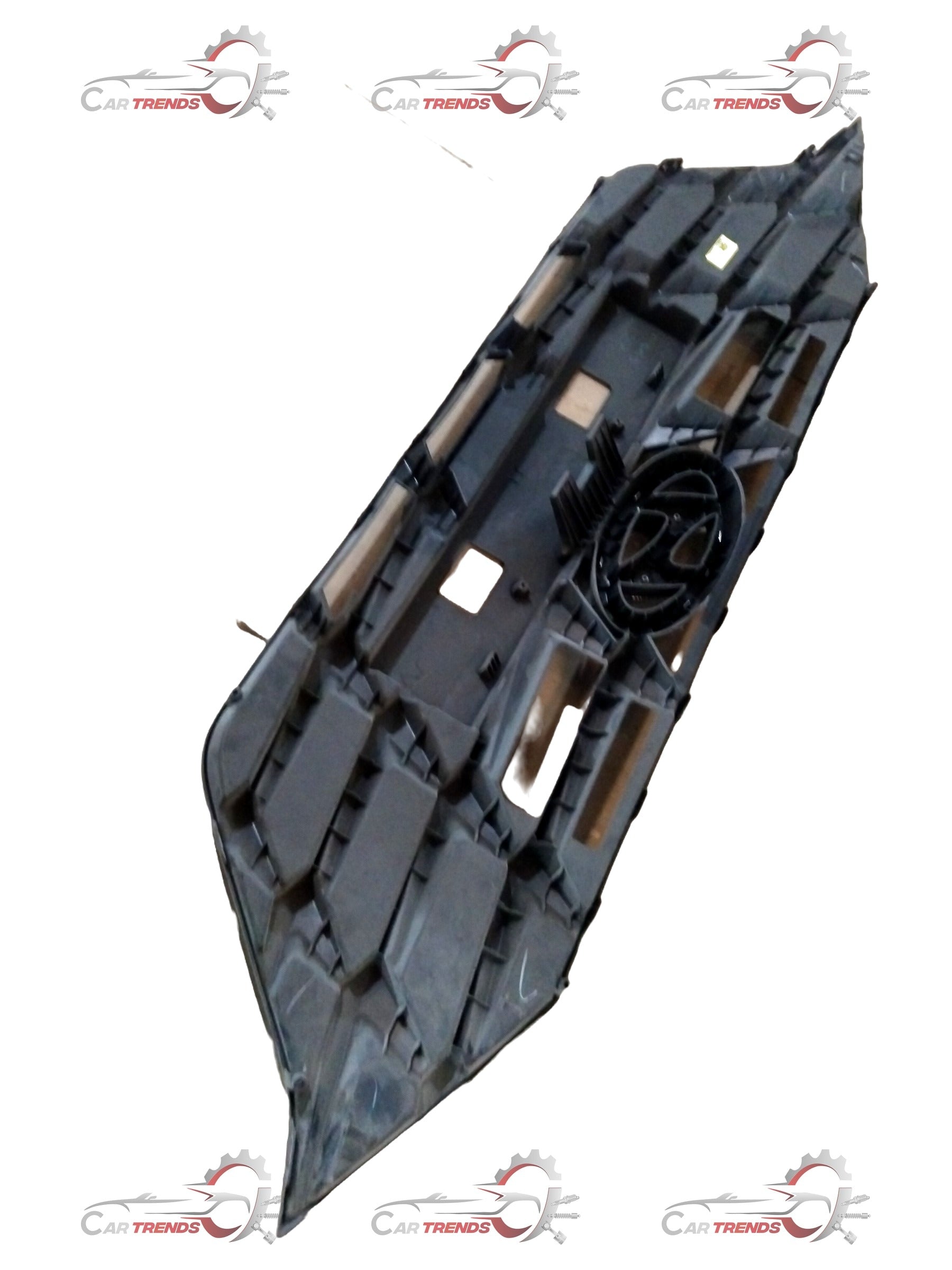 HYUNDAI RADIATOR GRILLE | I20 | #86350T7000 86350T7000 - Left view
