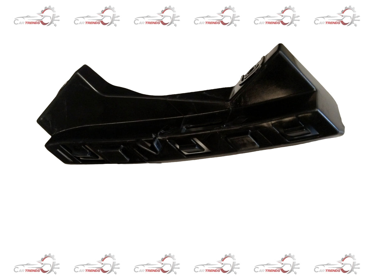 CarTrends XUV700 right lower bracket headlamp for the vehicle, shown in the image with mounting details and product components.