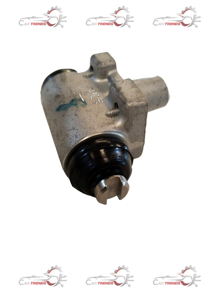 Rear right wheel cylinder for Maruti Suzuki EECO, part number 53401M81A01, showing the cylindrical hydraulic component.