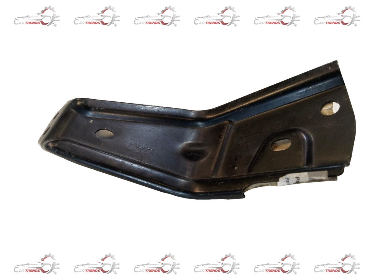 CarTrends BRACKET FENDER | NISSAN | LOWER FRONT | #F31611HDEA F31611HDEA - Left view