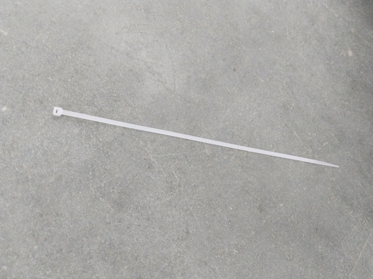 AFTERMARKET TIE CLIP 250*3 TIE CLIP 250*3 - Left view