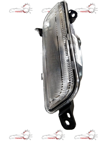 Maruti Suzuki front left turn signal lamp for vehicle, showing the clear plastic housing and mounting area.