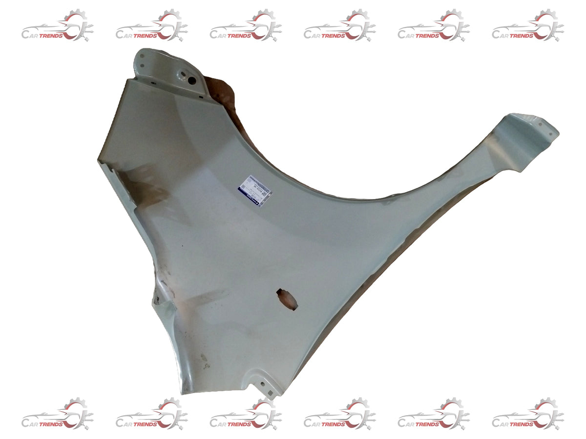 CarTrends Fender spare part for Suzuki Wagon R, left side, showing metal component with mounting details in close-up image.