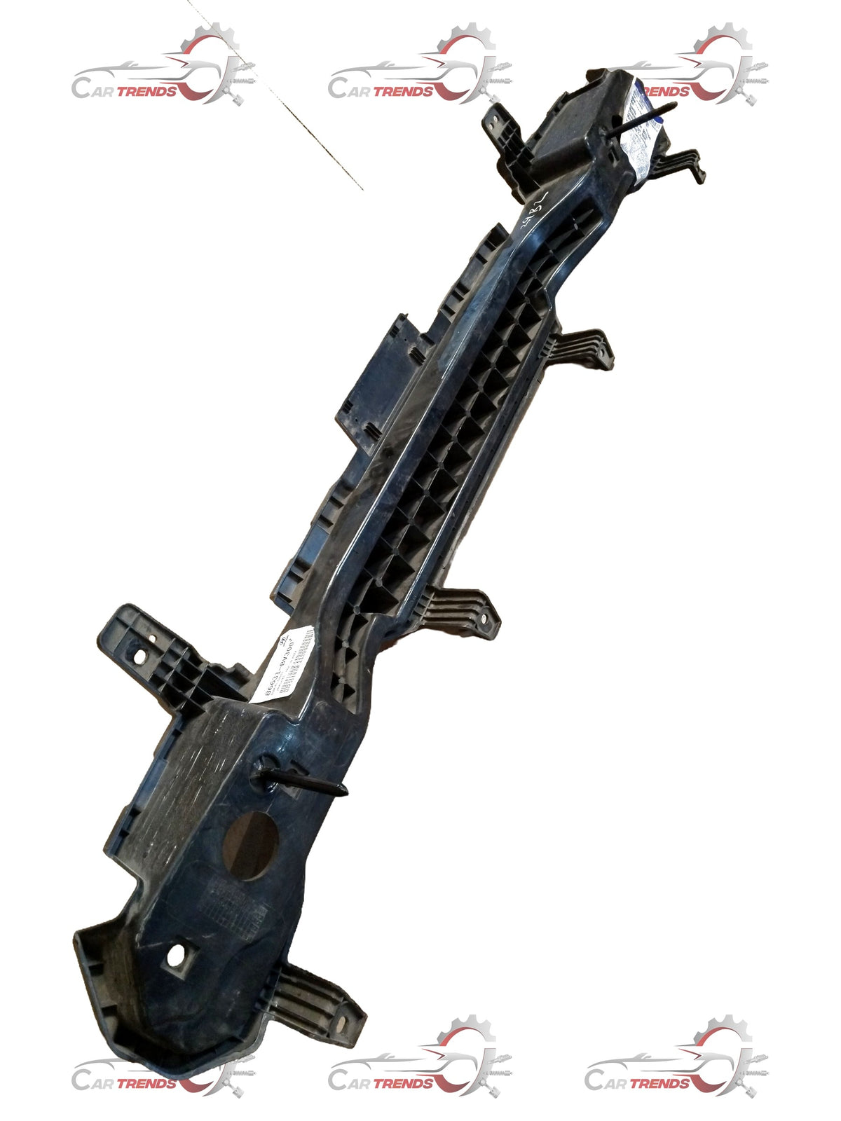 Hyundai Creta rear bumper bracket, part #86631BV300, shown in the image as a metal vehicle component for rear bumper support.
