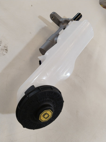 CarTrends MASTER CYLINDER | CIVIC | #46100TG2T51 46100TG2T51 - Left view