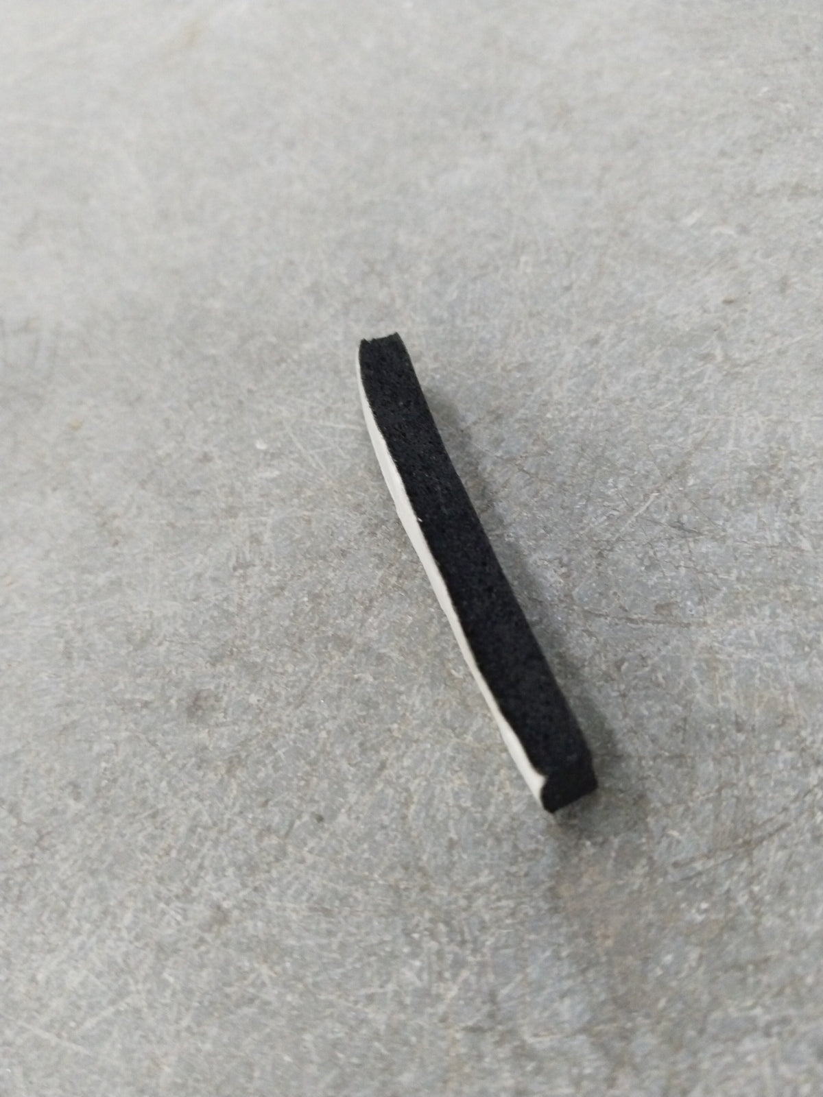 CarTrends radiator seal for Chevrolet Aveo, close-up of black rubber gasket part for cooling system repair.
