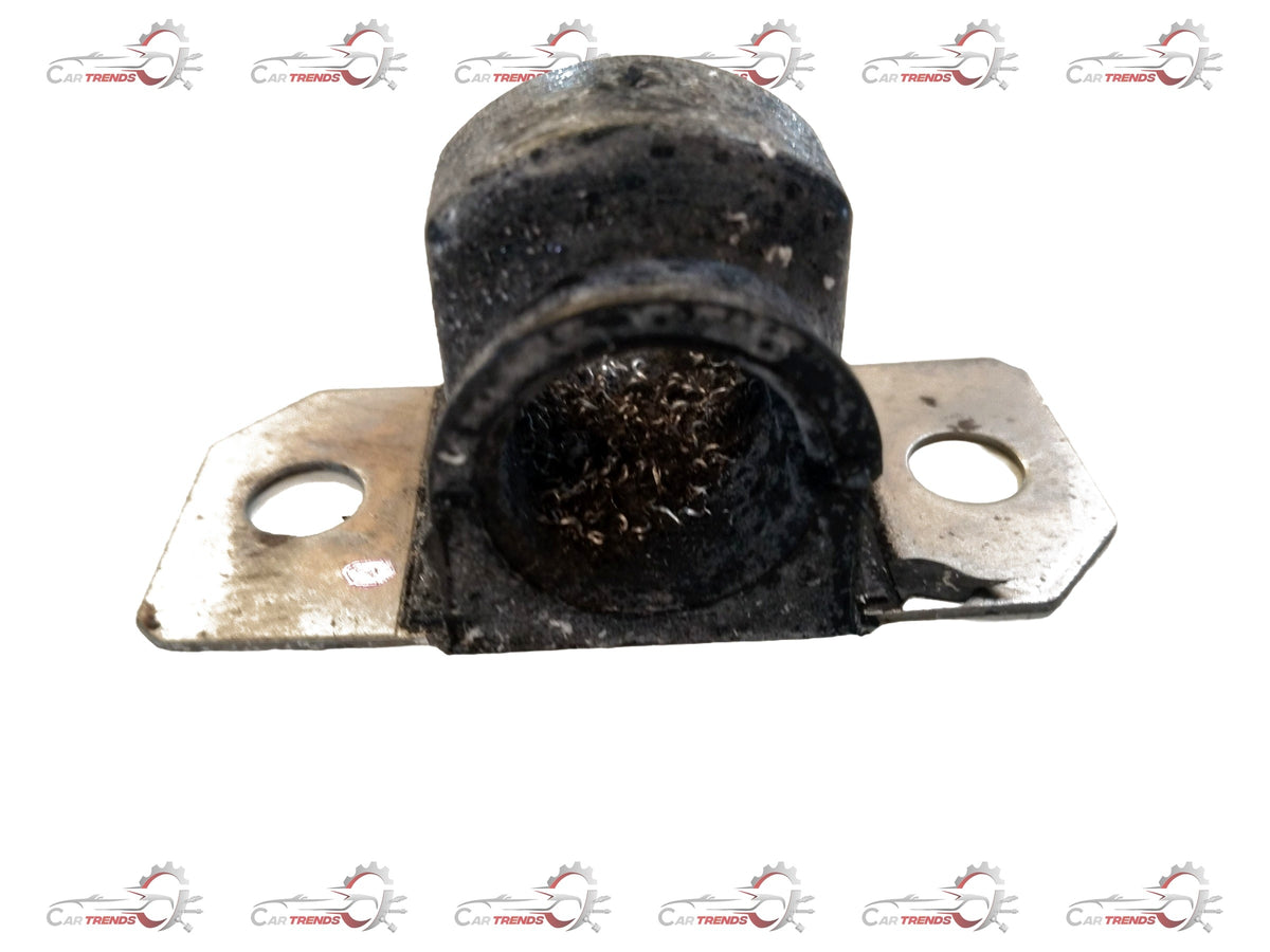 Ford EcoSport stabilizer insulator part #GN1Z5484C, close-up image showing the black rubber insulator component.