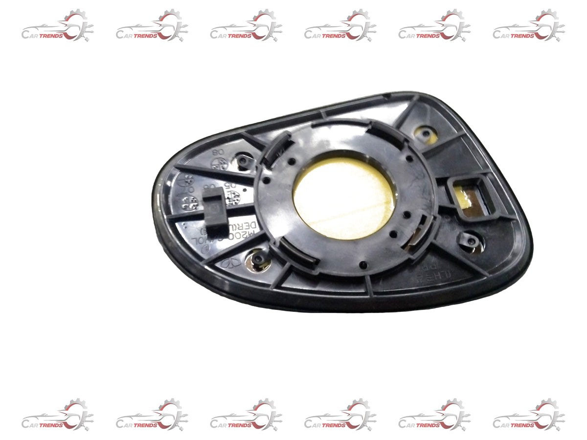 Chevrolet Spark left mirror glass assembly by CarTrends, showing the replacement mirror component for vehicle side mirror.