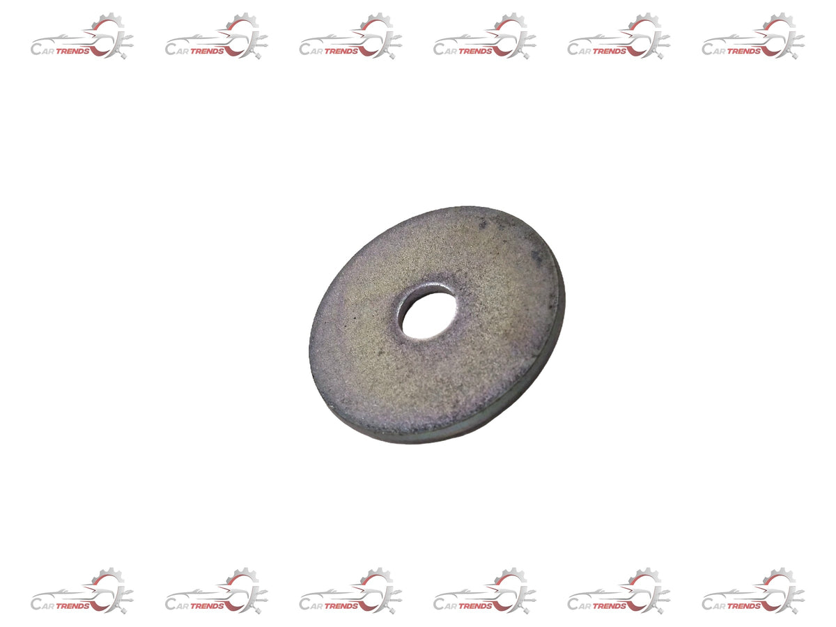 Chevrolet Tavera washer body mounting rubber, showing rubber component for vehicle body mount with GM branding.