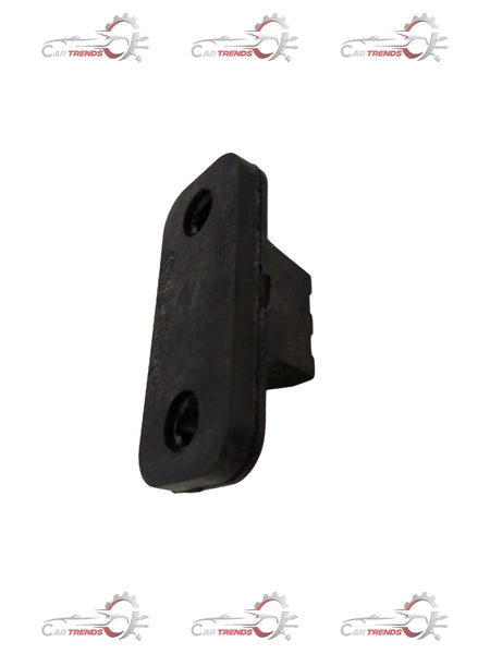 CarTrends wedge liftgate for Chevrolet Captiva, spare parts image showing the liftgate with mounting points and hardware.