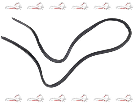 Chevrolet Corsa weatherstrip compartment lid from General Motors, showing the rubber seal and lid in a close-up view.
