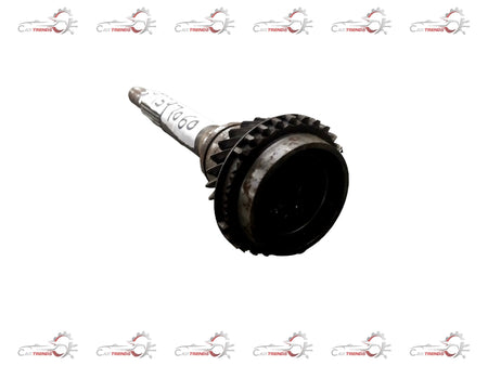 Two images of a Chevrolet Tavera shaft top gear transmission part from General Motors, showing different angles of the component.
