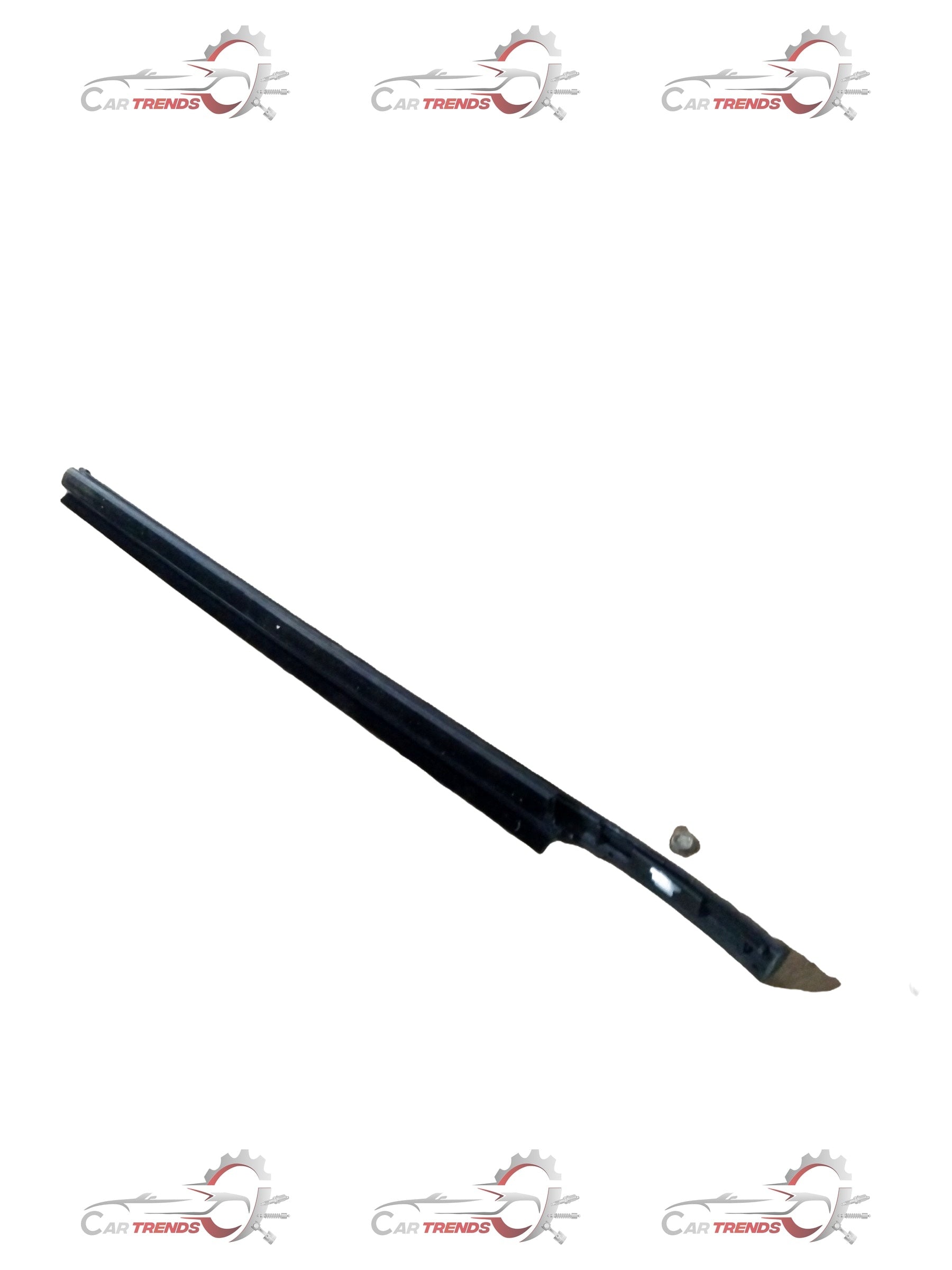 MARUTI SUZUKI WEATHERSTRIP REAR DOOR OUT RH 83831M74L01 83831M74L01 - Left view