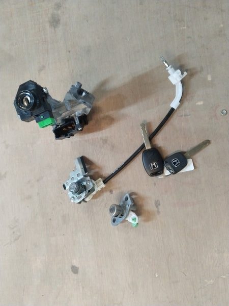 CarTrends SET KEY CYLINDER SERVICE | HONDA | WITHOUT TRANSMISSION | #06350TM2T41WT 06350TM2T41WT - Left view