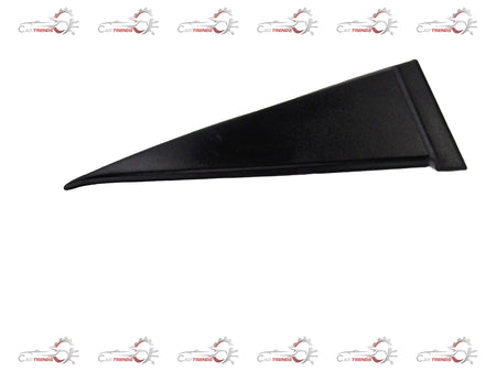 Rear door T-panel for Chevrolet Corsa, upper left side, made by General Motors, shown in the image.