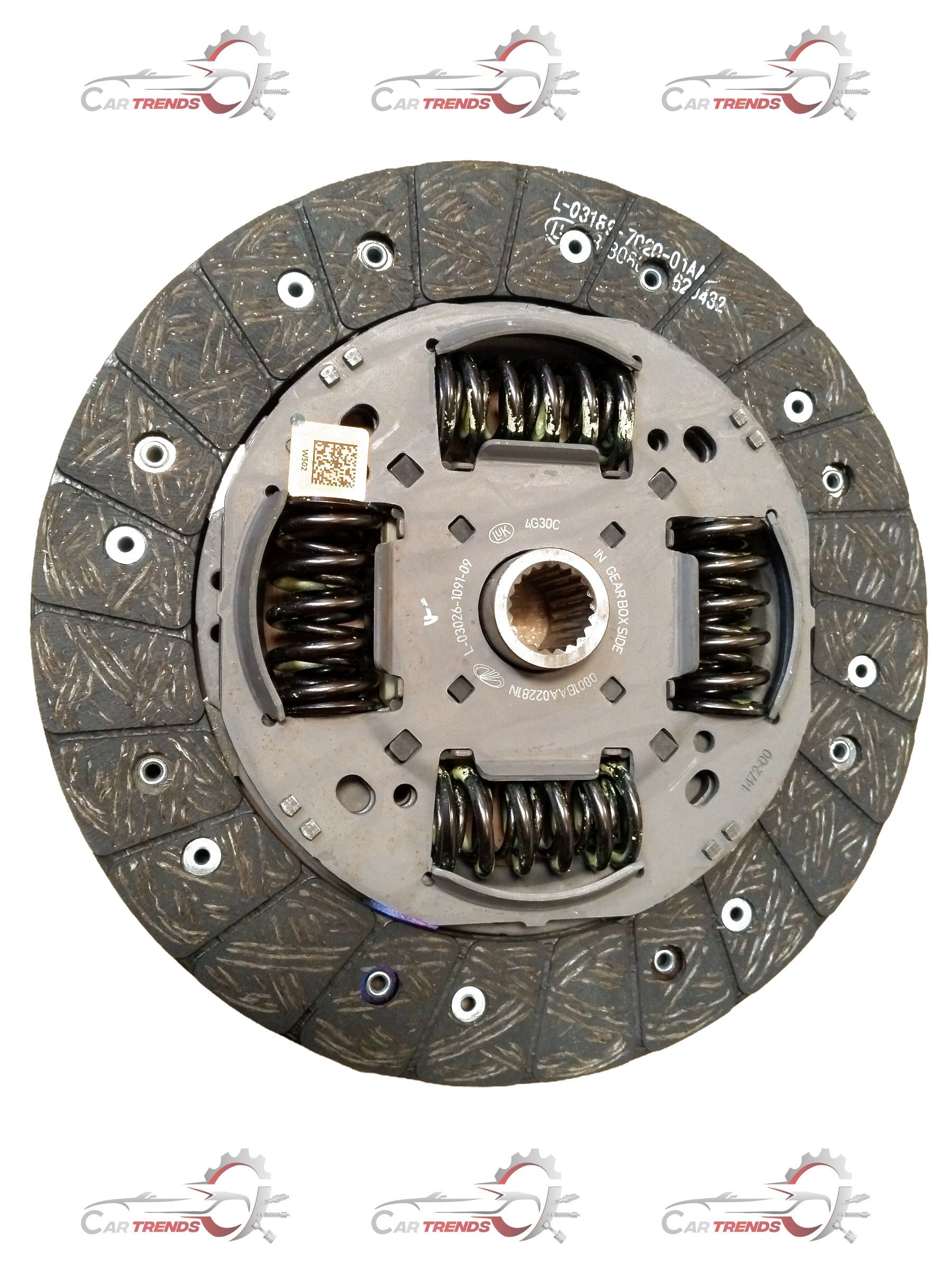 Mahindra clutch disc assembly for Bolero, Scorpio, Thar, Xylo; shows clutch disc with friction material and pressure plate components.