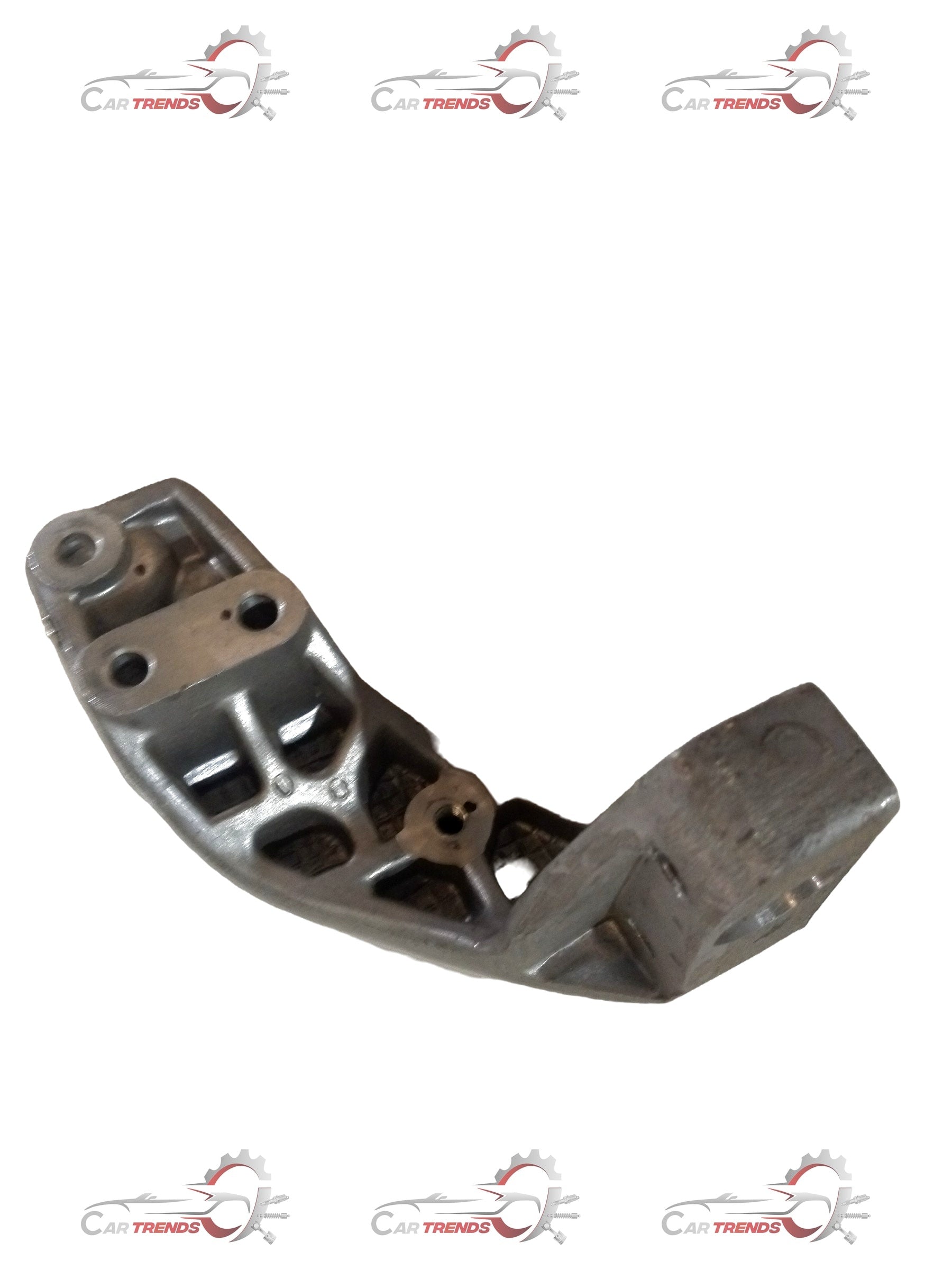 Maruti Suzuki BRACKET,ENGINE MOUNTING,R 11649m79f00 - Left view