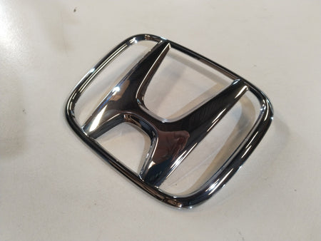 CarTrends EMBLEM H MARK | BRIO | FRONT | #75700TG2K00 75700TG2K00 - Left view
