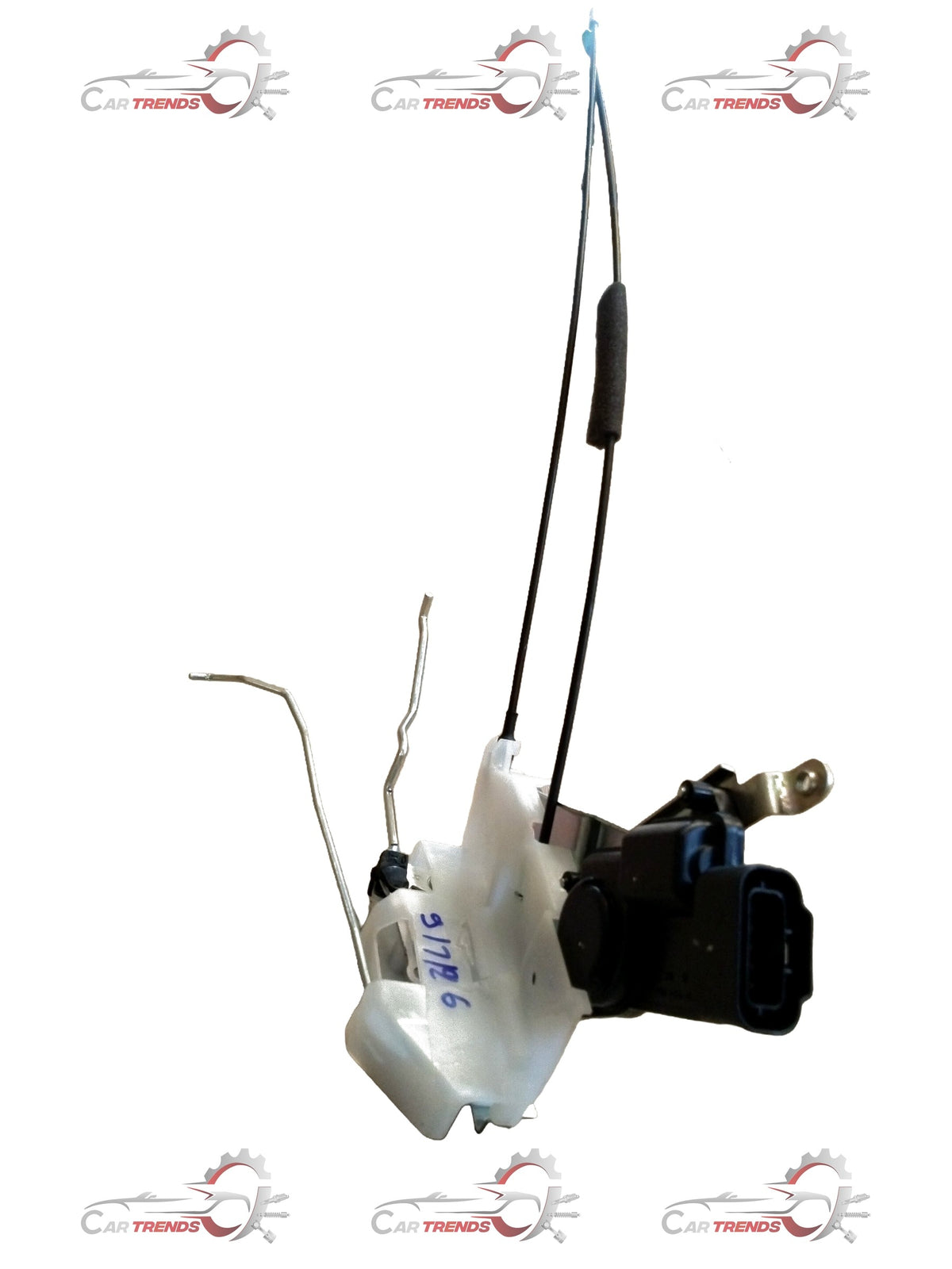 Maruti Suzuki Celerio latch assembly, right side (RH), part #82201M67L12, showing close-up of the metal latch component.