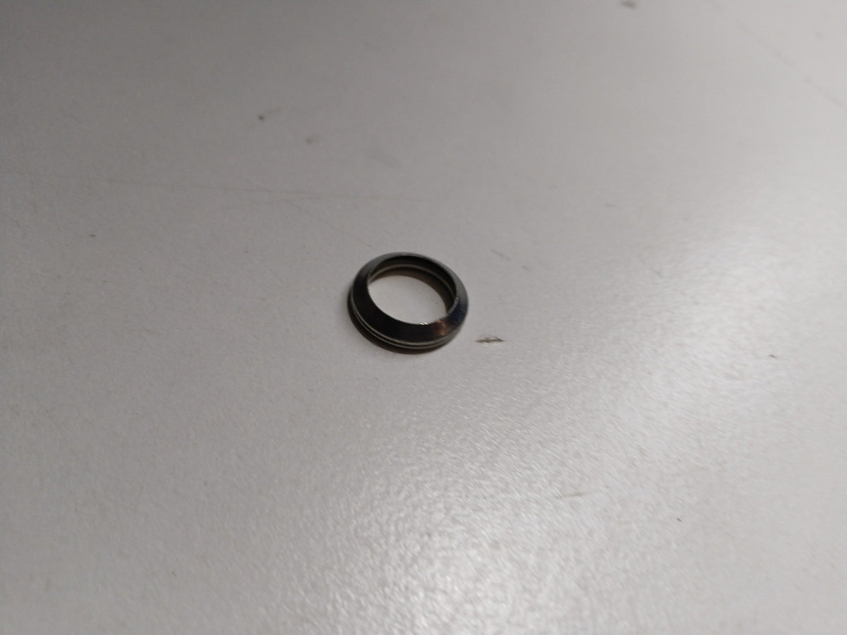 CarTrends Clip / Grommet / Fastener| | Universal CLIP / GROMMET / RETAINER - fits many models | N/A (hardware) | #916812002 916812002 - Left view