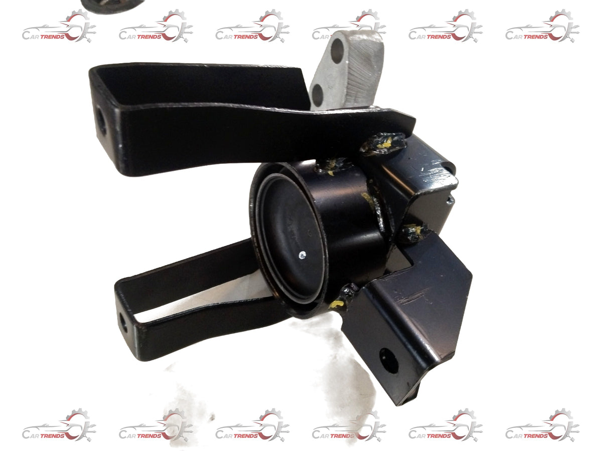 CarTrends right side engine mounting for Maruti Ritz, Swift, Dzire 1.2 K12 petrol model, showing the rubber and metal mounting component.
