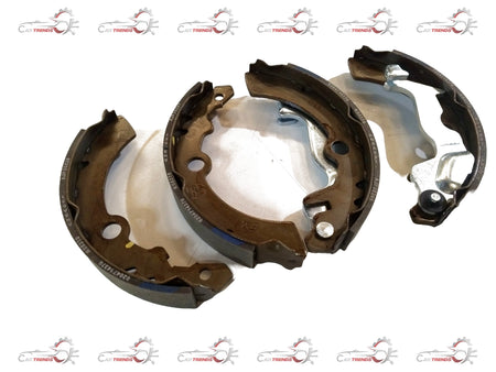 Maruti Suzuki shoe set brake Waganor 53200M67L00, car brake components for Waganor model, shown in a detailed view.