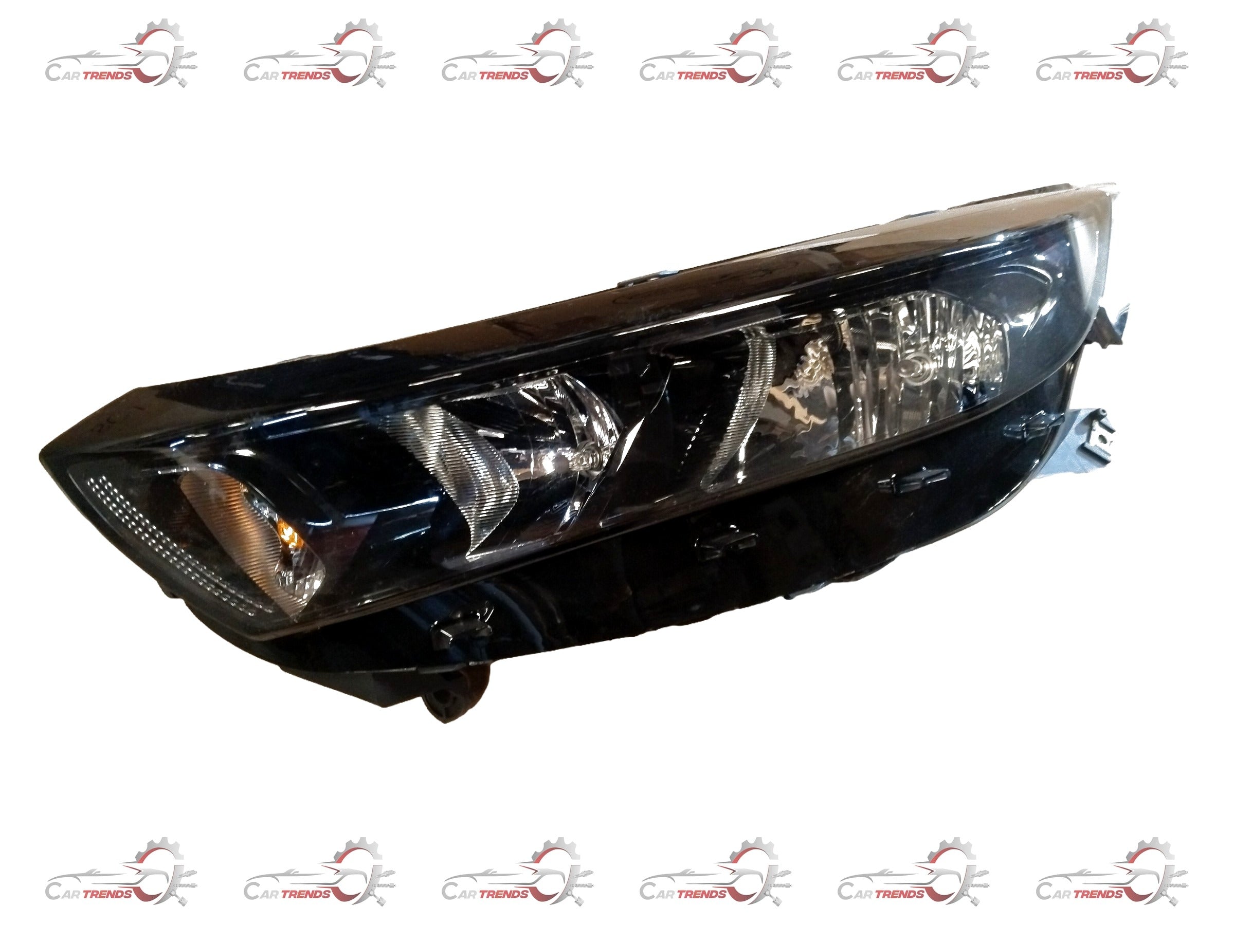CarTrends 544254400101-head-lamp-altroz-left-side 544254400101 - Right view