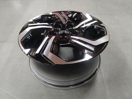Maruti Brezza alloy wheel by CarTrends, 16-inch finish 0CE, new model 2022+ with sleek silver alloy design.