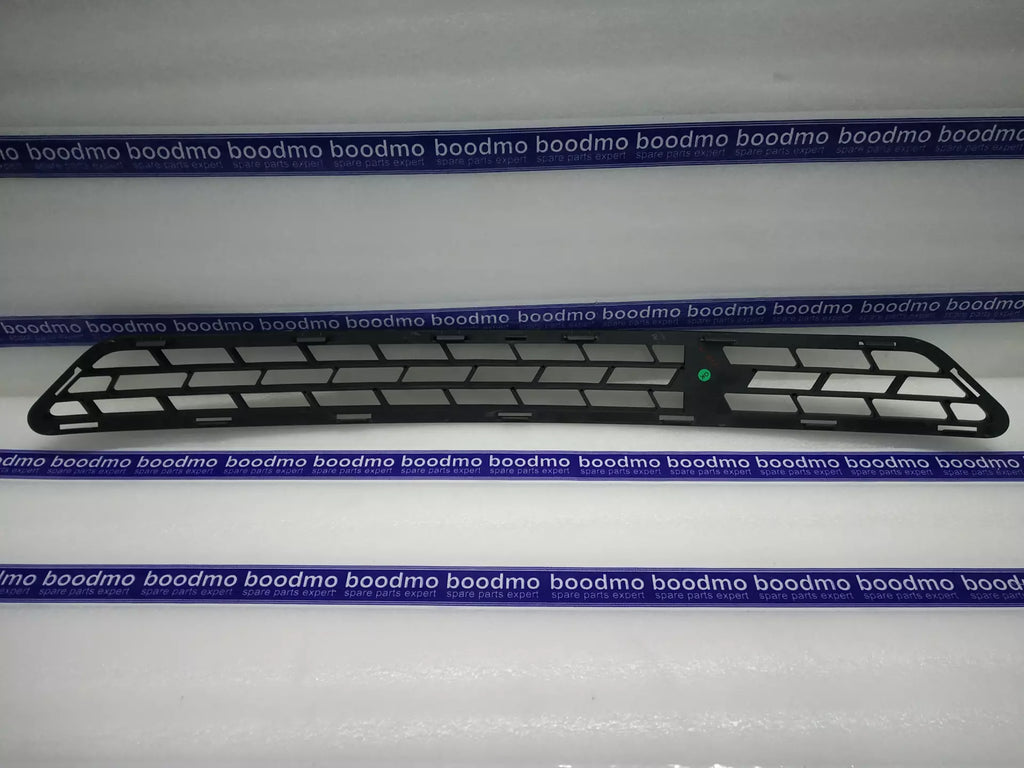 GRILL MESH  BMPR FRT LOW