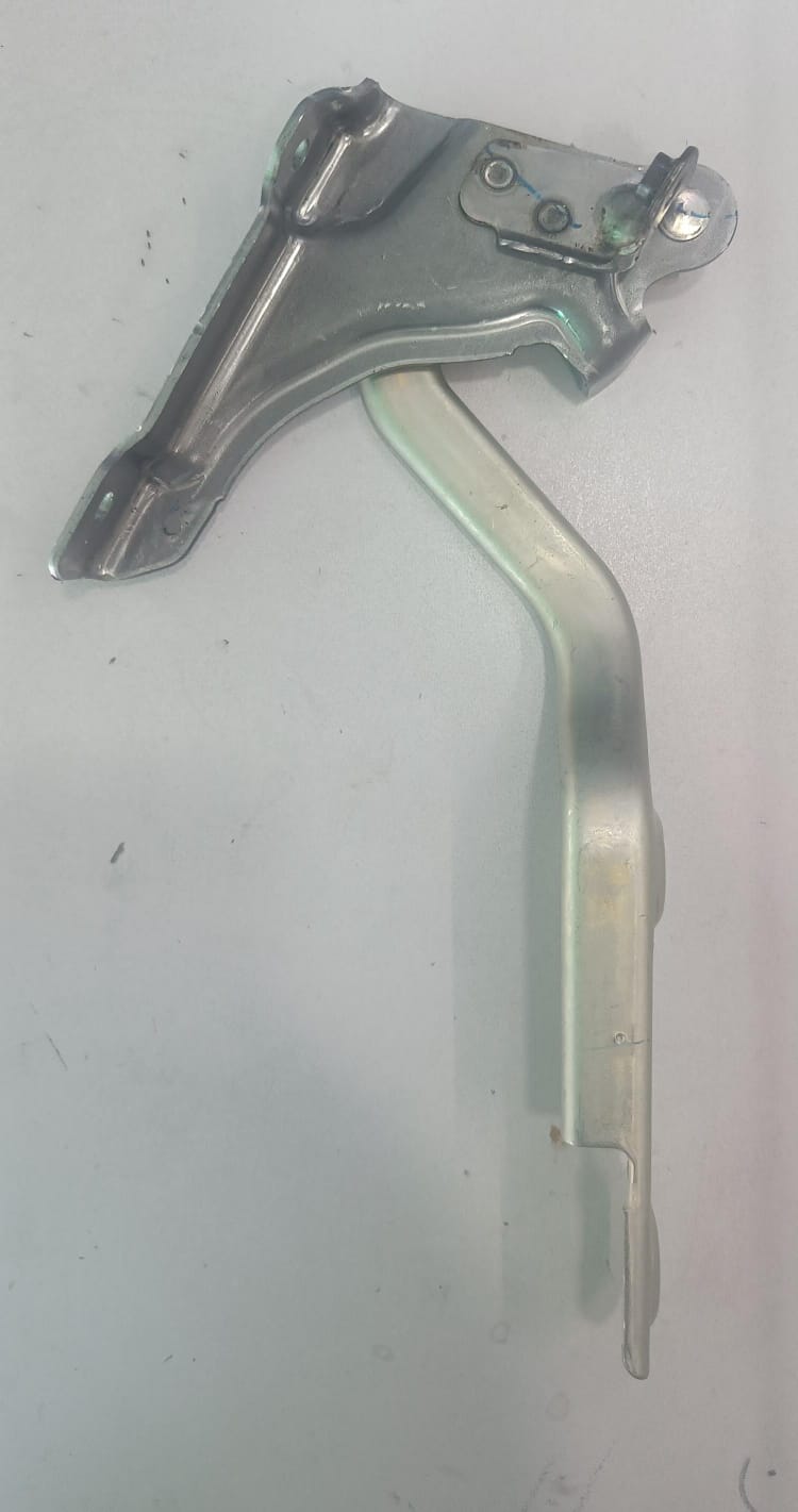 HINGE COMPFRONT HOODL 57420M69R00