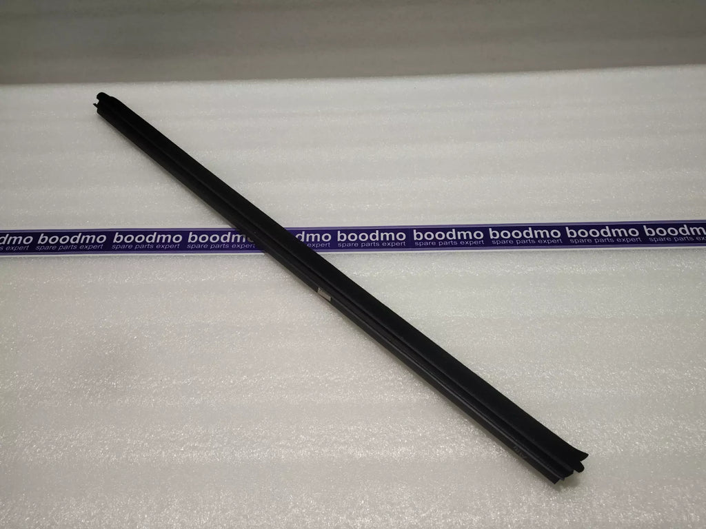 WEATHERSTRIP, R. FR. DOOR INNER