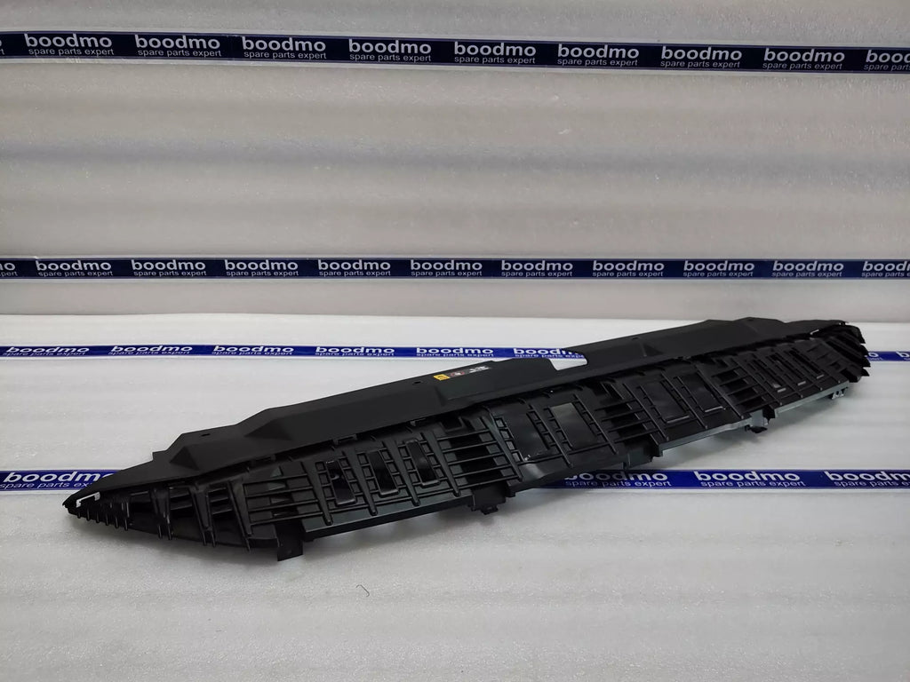 COVER-RADIATOR GRILLE UPR