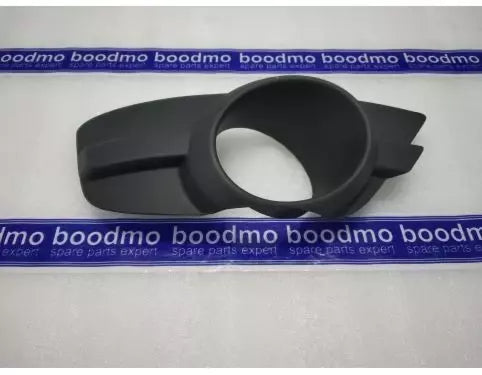 FRONT FOG LAMP ADAPTOR RH