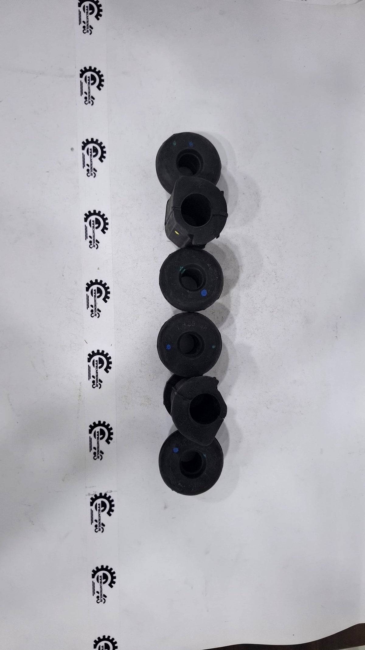 MARUTI SUZUKI STABILIZER BUSH KIT WAGANR ALTO 99000M24120751 99000M24120751 - Left view