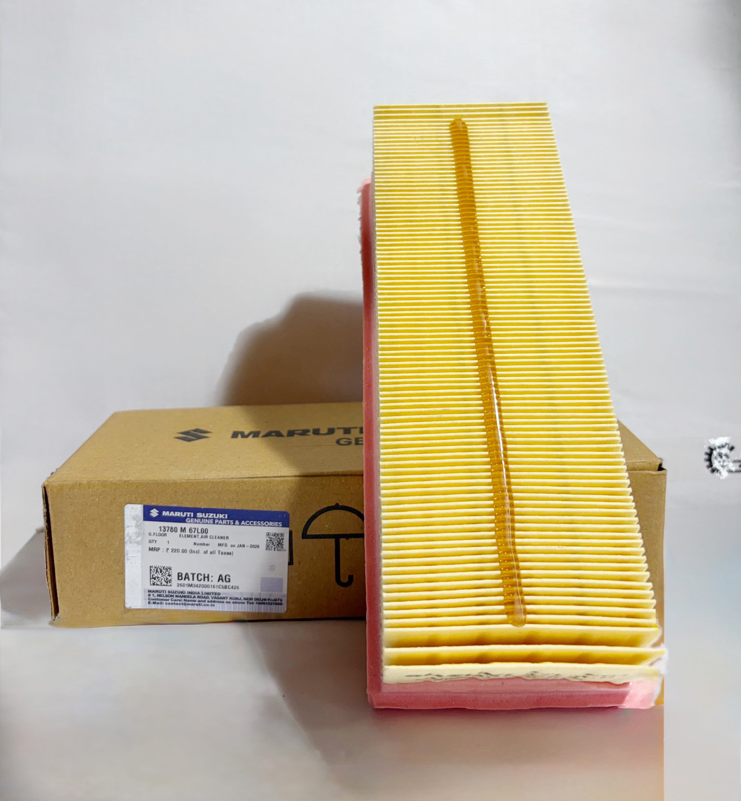 Maruti Suzuki Wagon R K-series air filter, part number 13780M67L00, shown in a right-side view.
