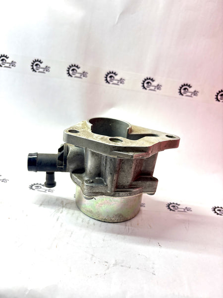 Brake Vacuum Pump 146505272R - Left view