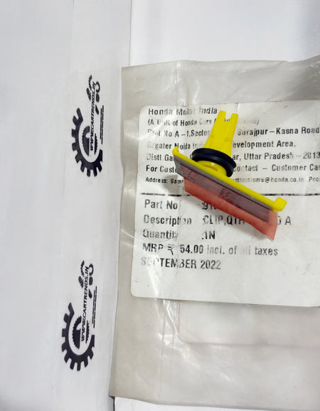 Honda quarter windshield clip, part 91501T5A003, showing a close-up of the left side clip for car windshield installation.