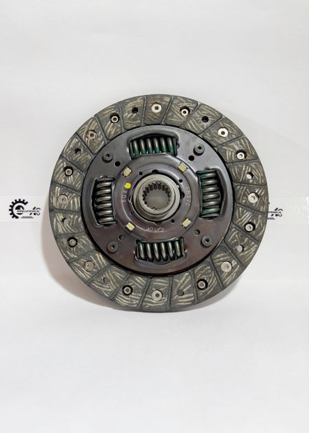 CarTrends clutch disk for Amaze 2019 petrol model, front view of spare part showing clutch plate and disk design.