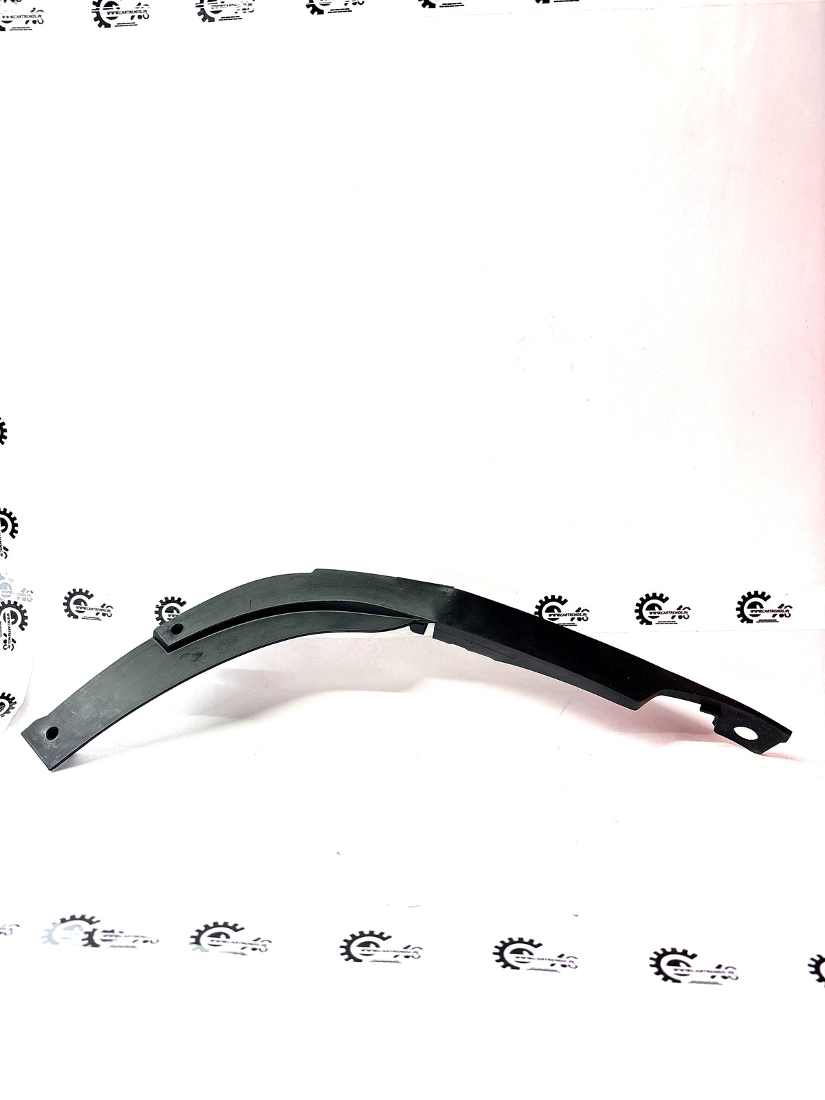 NISSAN Closing Shield | Renault | 638210448R 638210448R - Left view
