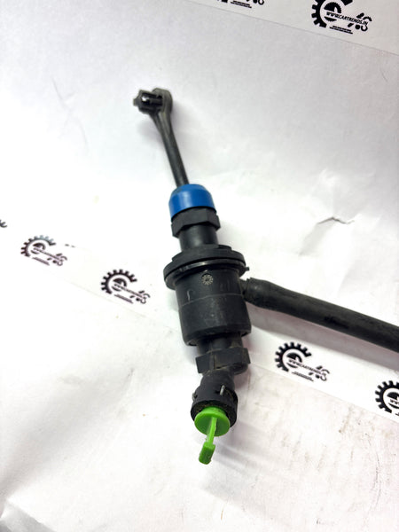 CarTrends CLUTCH MASTER CYLINDER PULSE  306101HY0A 306101HY0A - Left view