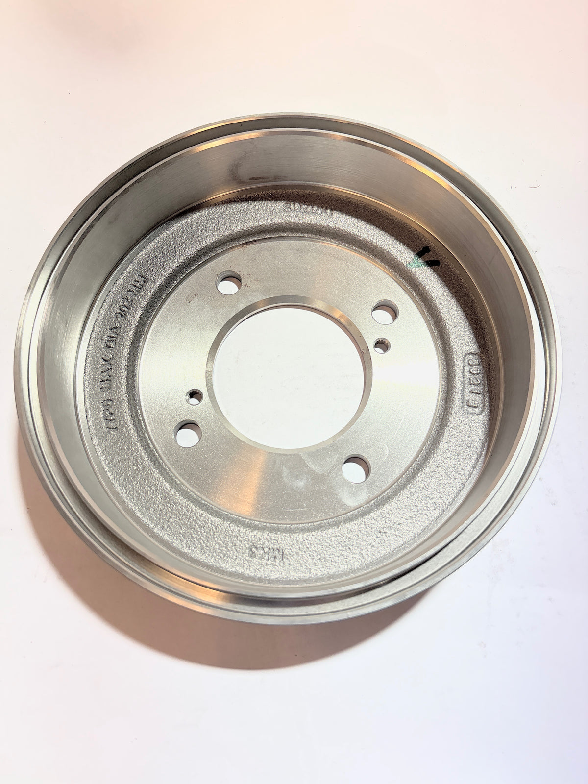 MARUTI SUZUKI DRUM BRAKE REAR 43511M77P00 43511M77P00 - Left view