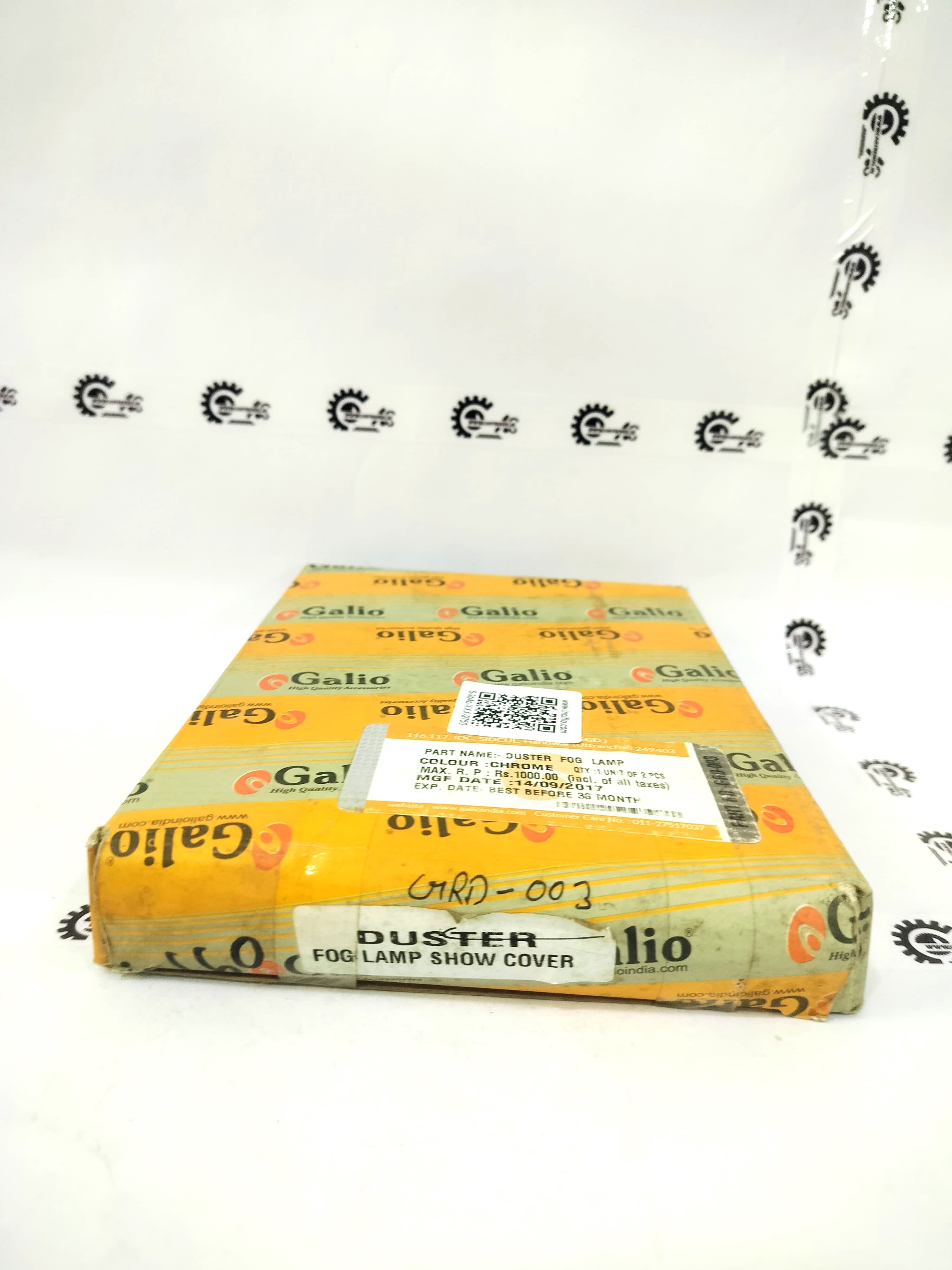 Duster Fog Lamp GRD-003 - Right view