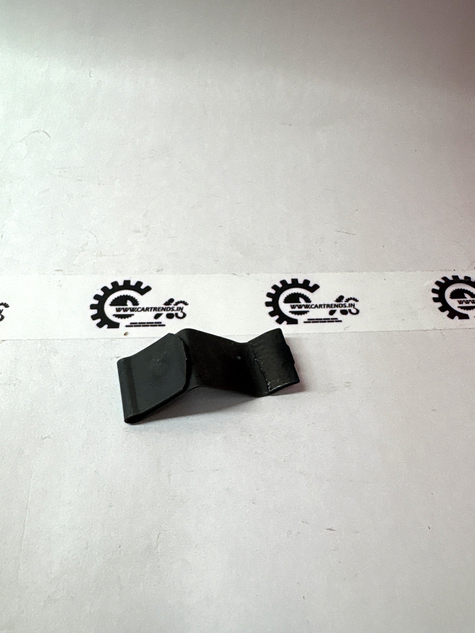 Fuel Flap Spring 788361785R - Back view