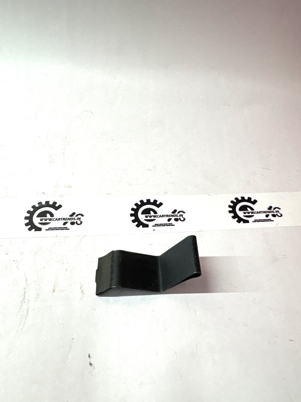 Fuel Flap Spring 788361785R - Front view